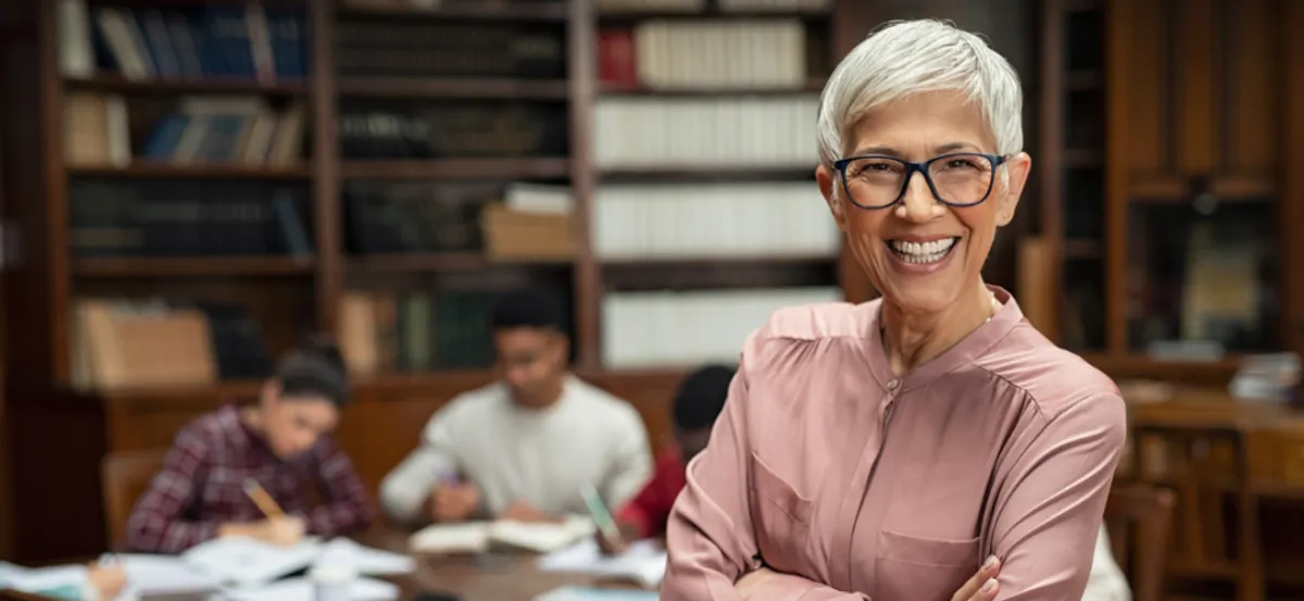 Enhancing Administrative Efficiency Through Data Visualization and Business Intelligence Tools in Higher Education