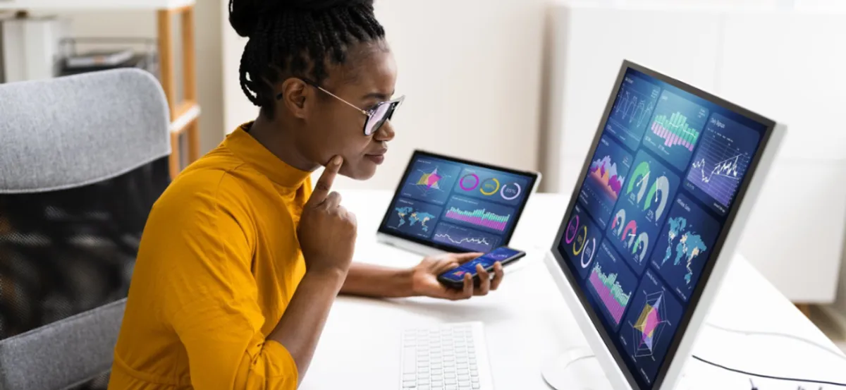 What is Embedded Analytics