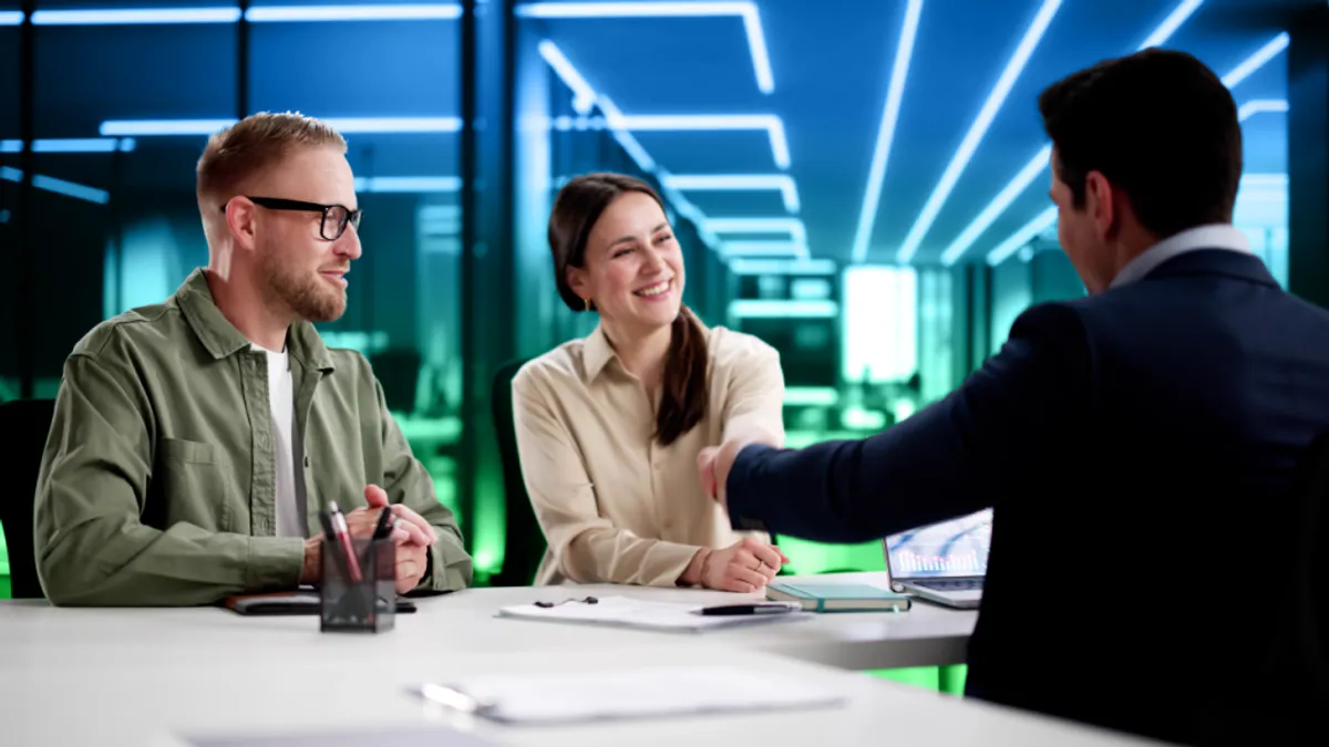 Turning Data into Momentum: Elevating Insurance Agency Performance with Entrinsik